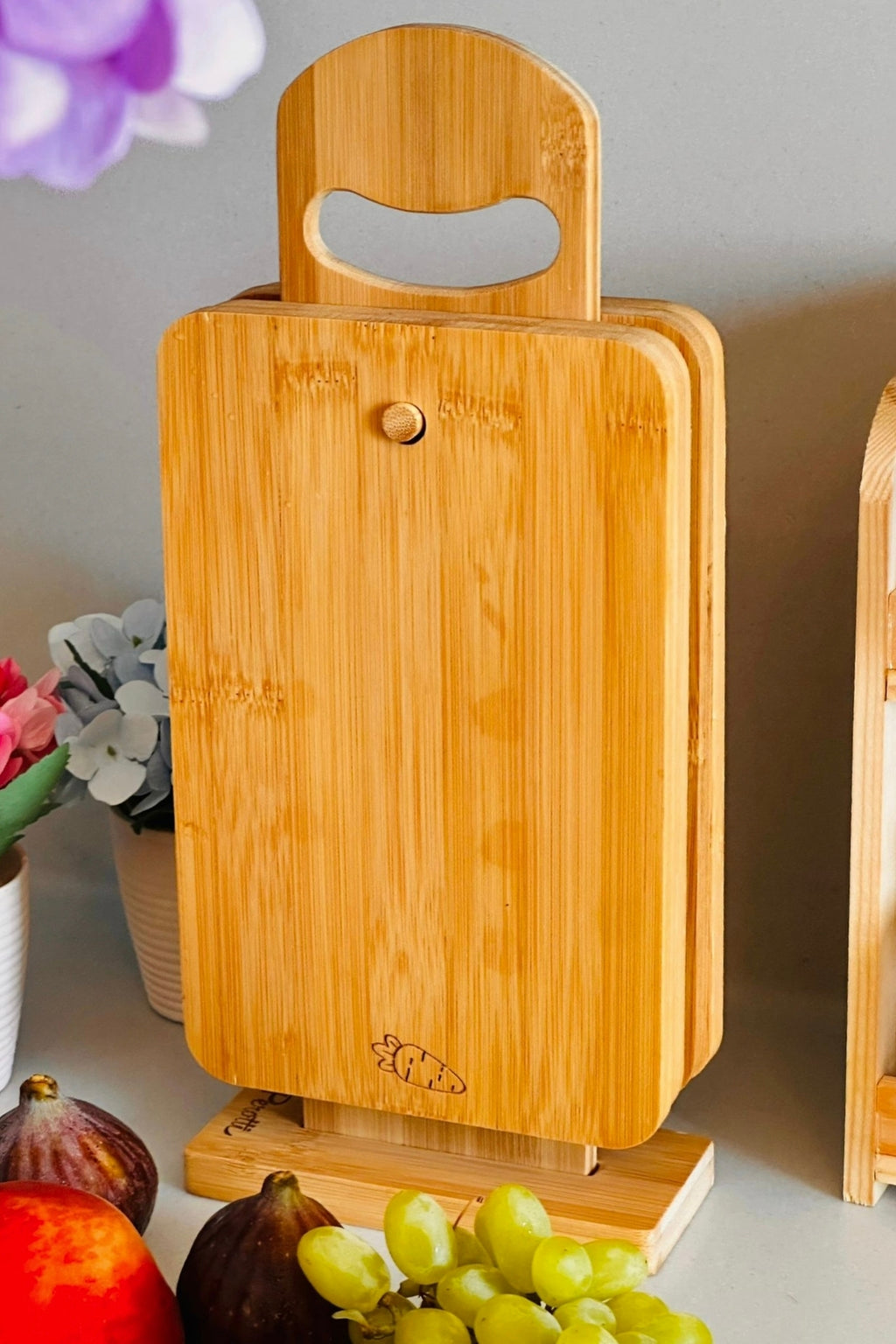 Sebze-Tavuk-Balık-Et Tahtaları, Stantlı 4’lü Ahşap Kesme Tahtası Seti, Tek tahta ölçü 25 × 16 × 1 cm