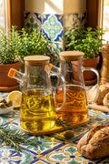 2'li 900 ml Bambu Kapaklı ve Altlıklı Borosilikat Cam Yağlık/Sirkelik/Sosluk