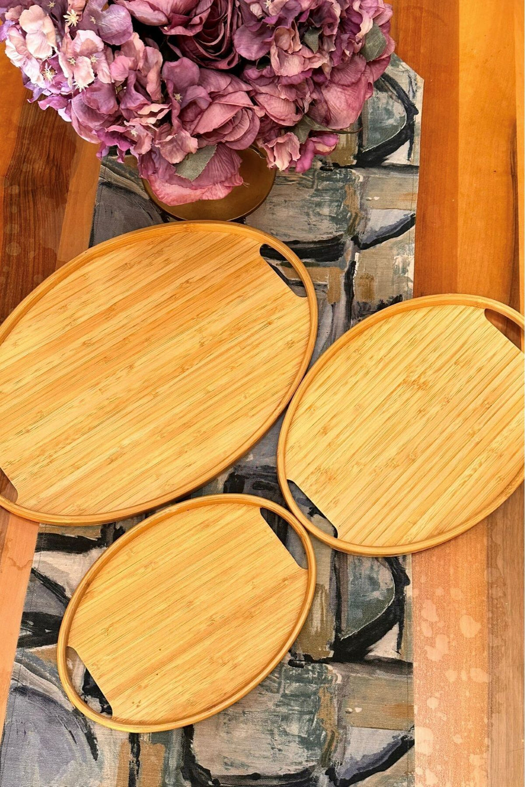 Bambu Oval 3'lü Tepsi Seti. Küçük Tepsi: 20x29 cm. Orta Tepsi: 26x36 cm. Büyük Tepsi: 31x45 cm