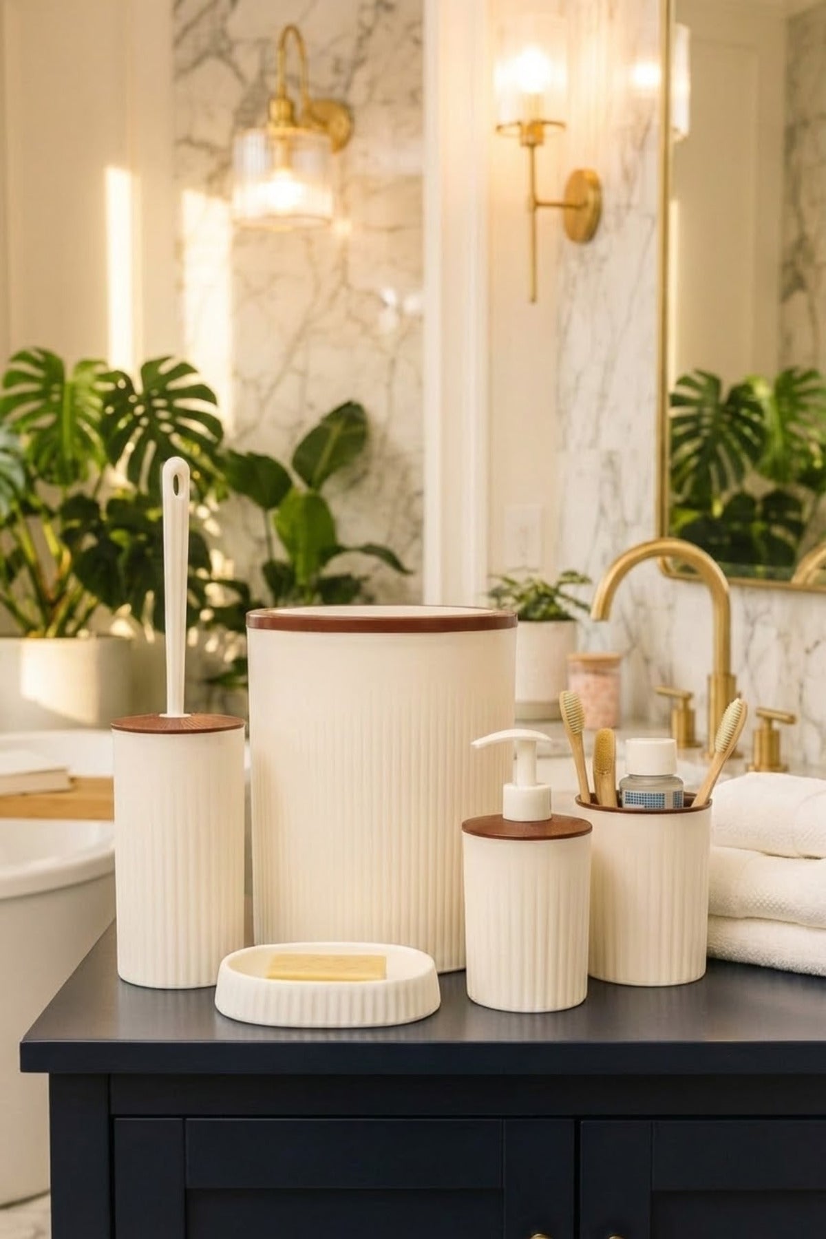 Banyo Seti, Yuvarlak, Hacim: 6 litre