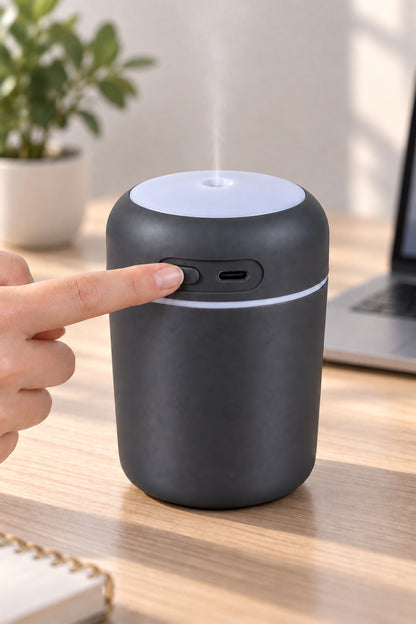 Hava Nemlendirici 300 ml, USB Şarjlı, LED Işıklı, 7,5 x 11 cm