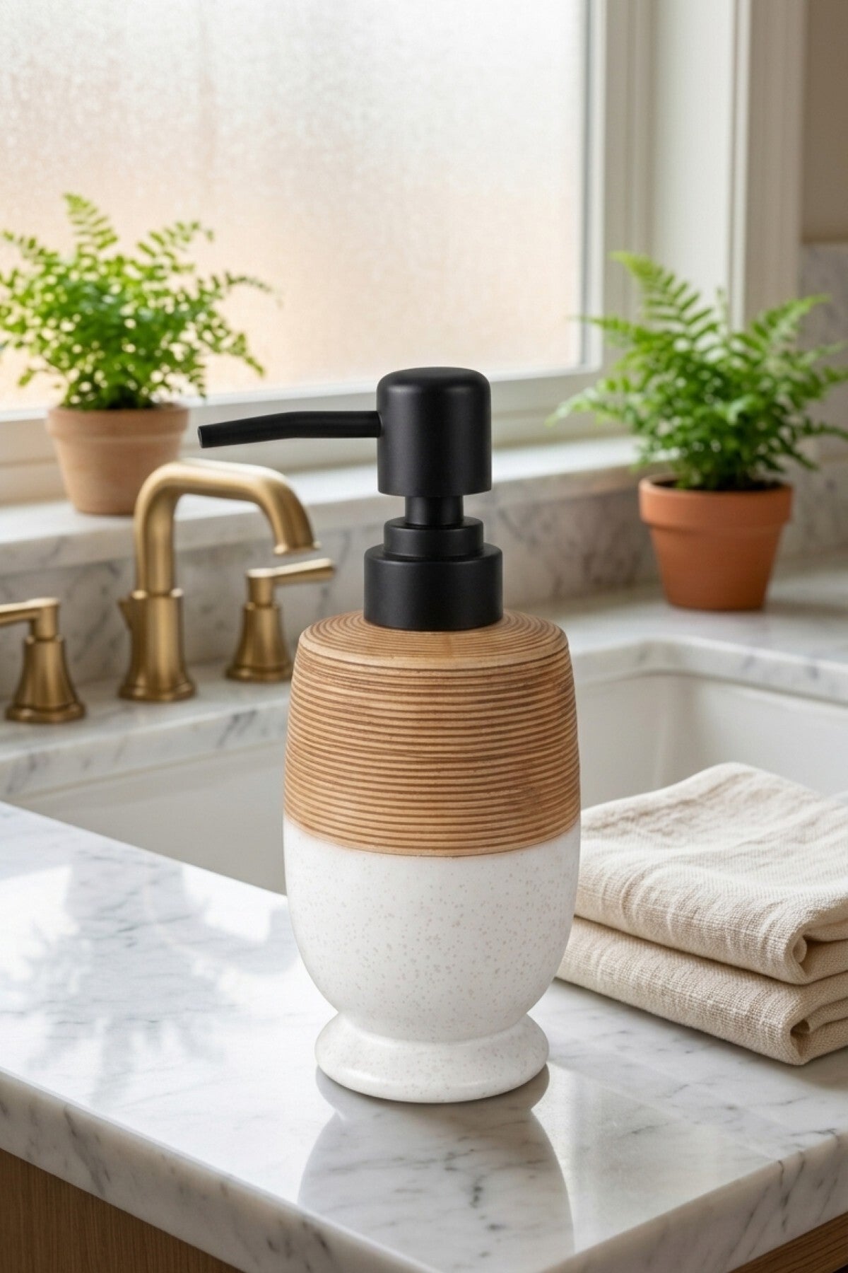 300 ml Seramik Lenora Sıvı Sabunluk, 7 cm çap, 18 cm yükseklik