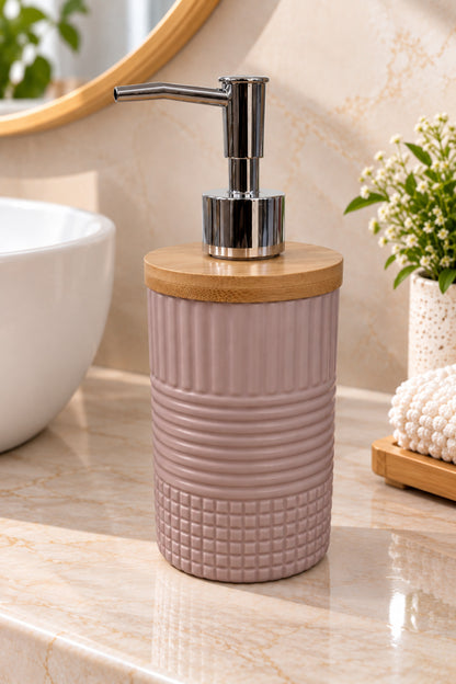400 ml Bambu Kapaklı Sıvı Sabunluk, Desenli Seramik, 8x19 cm – Pudra Pembe