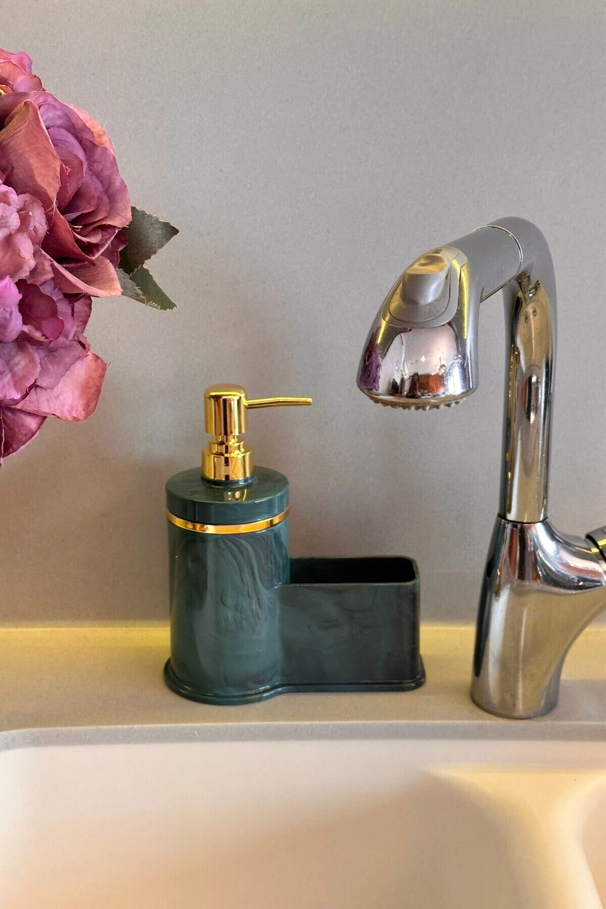 Mutfak Veya Banyo İçin Şık Altın Rengi Detaylı Süngerlikli Sıvı Sabunluk , Yerli Üretim