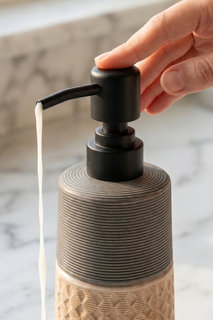 300 ml Seramik Lenora Sıvı Sabunluk, 7 cm çap, 18 cm yükseklik