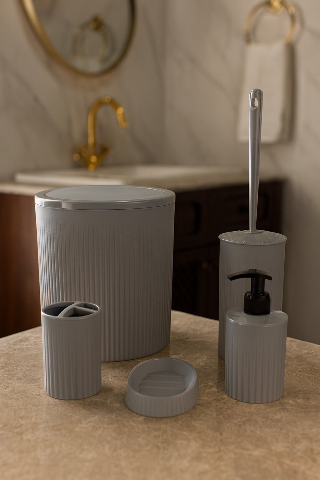 5 Parça Şık Gri Banyo Seti, Hacim: 6 litre