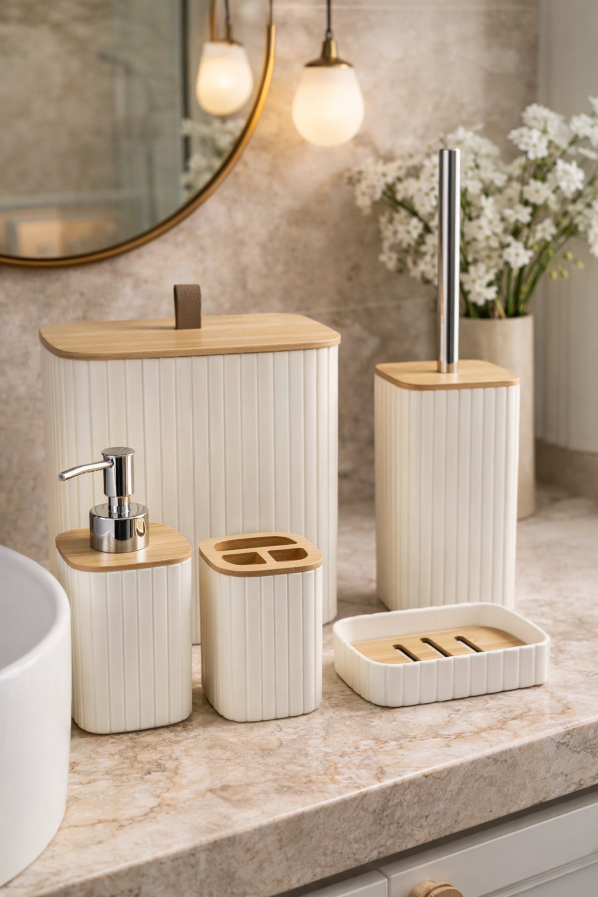 Bambu Kapaklı Çizgili Dikdörtgen 5 Parça Banyo Seti, 21 x 19 x 24 cm. – Krem
