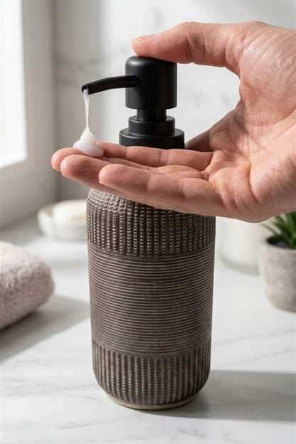 300 ml Seramik Lenora Sıvı Sabunluk, 7 cm çap, 18 cm yükseklik