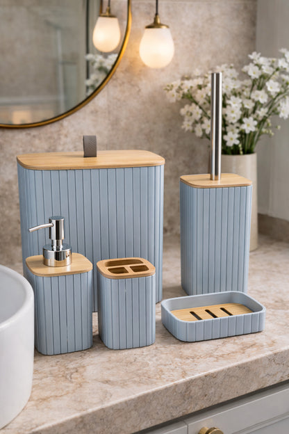 Bambu Kapaklı Çizgili Dikdörtgen 5 Parça Banyo Seti, 21 x 19 x 24 cm. – Gri