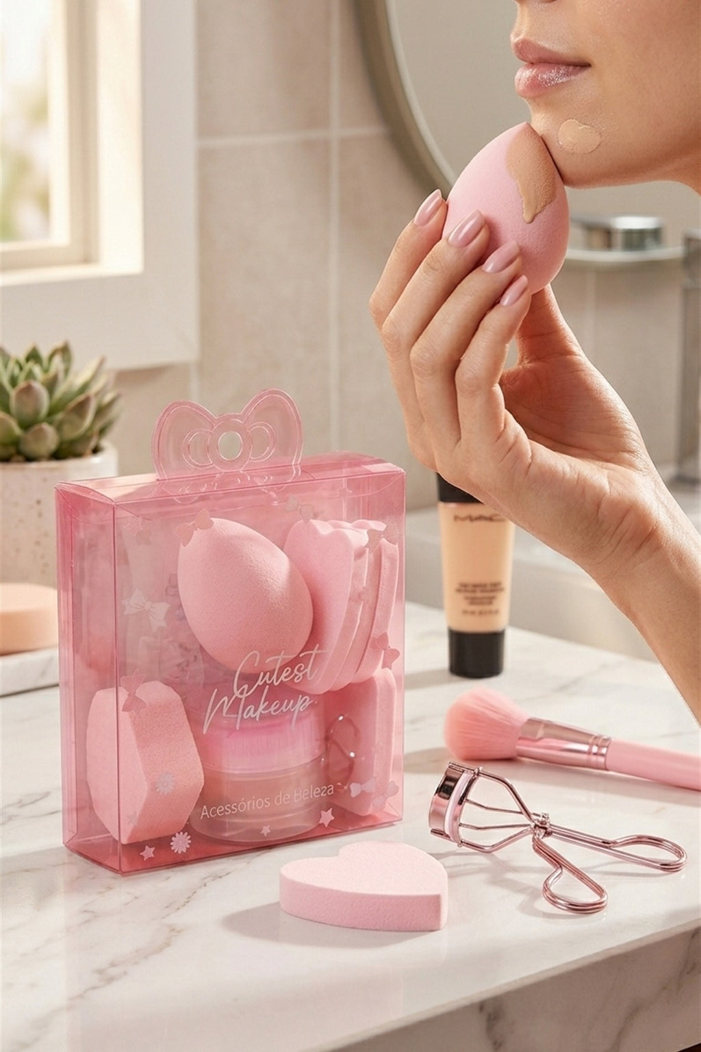 8 Parça Pembe Makyaj Süngeri, Fırçası ve Kirpik Kıvırıcı Seti