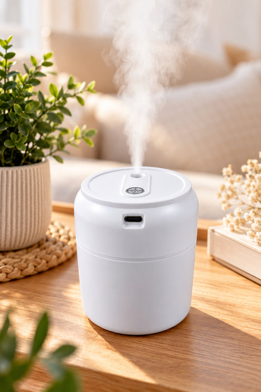 Mini Hava Nemlendirici 200 ml, USB Type-C, 7,5 x 9 cm – Beyaz