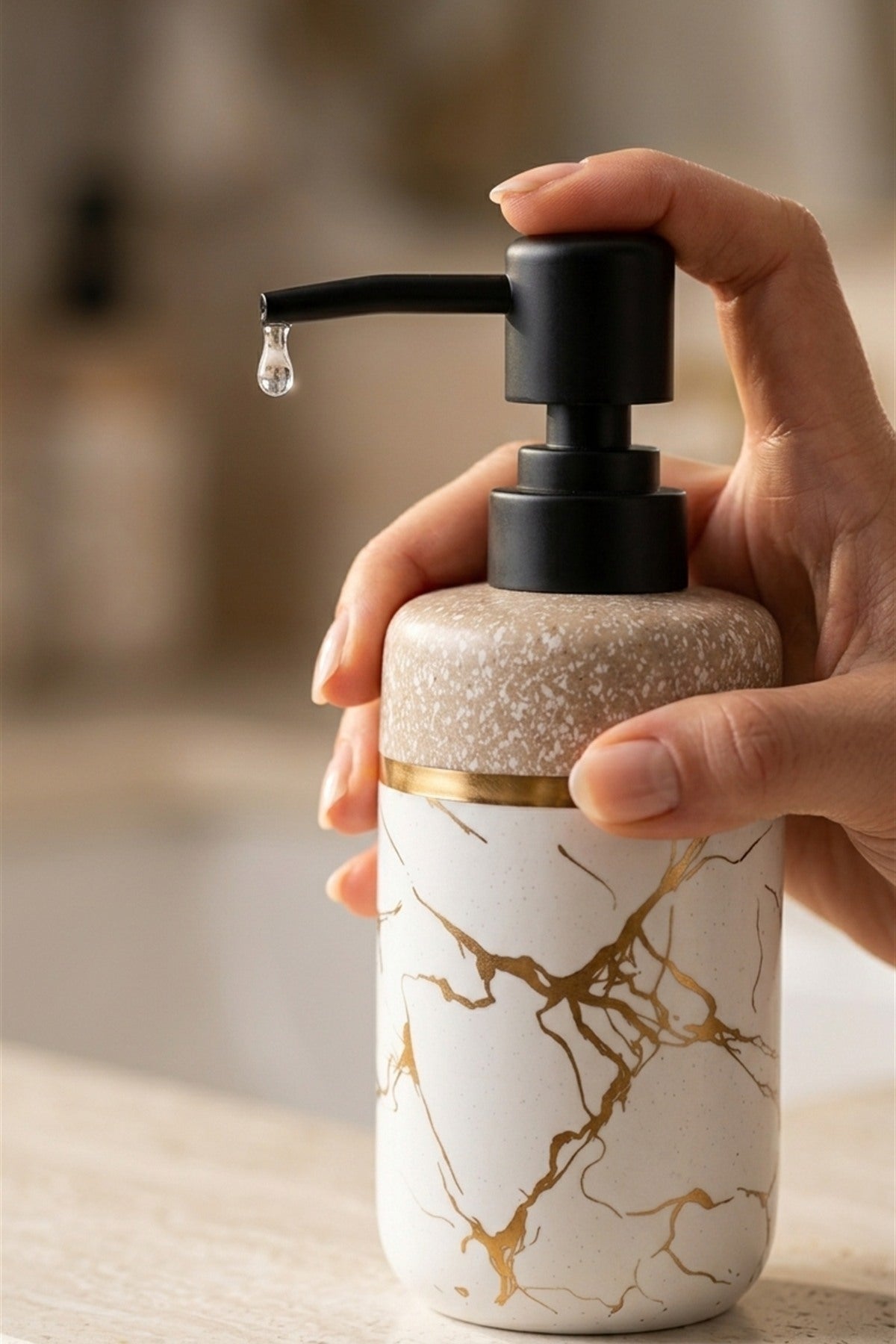 300 ml Seramik Lenora Sıvı Sabunluk, 7 cm çap, 18 cm yükseklik