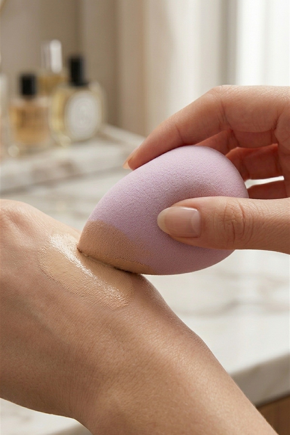 Makyaj Süngeri Pembe Beauty Blender Fondöten ve Kapatıcı Uygulama Süngeri, 6 cm