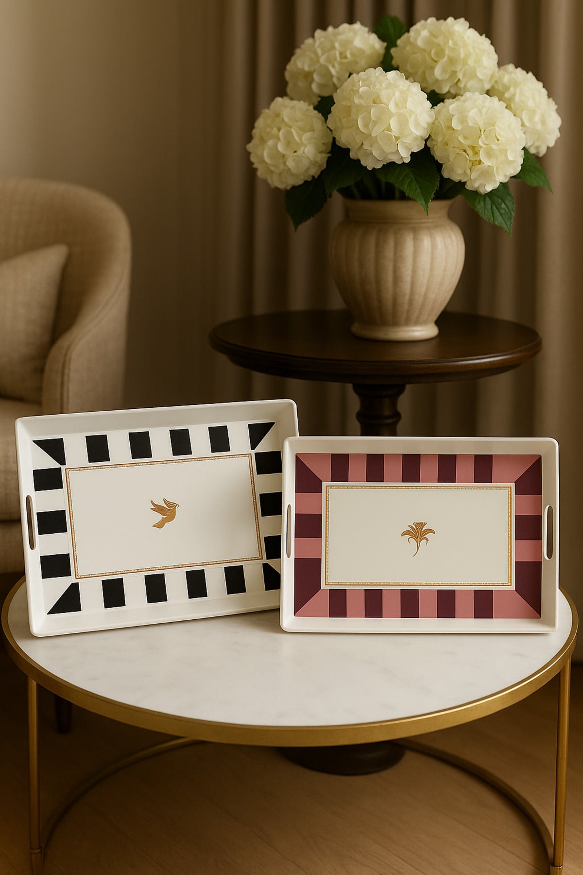 2 adet Çizgili Desenli Servis Tepsisi 38x28x3,5 cm, Siyah-Beyaz ve Bordo
