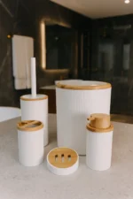 Beyaz Bambu Desenli 5 Parça Banyo Seti, Şık Tasarımlı, Hacim: 6 litre